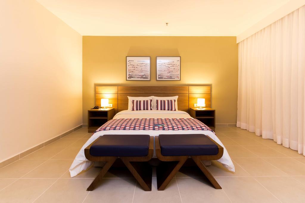 Tulip Inn กัมโปส โดส กอยตากาเซส ห้อง รูปภาพ